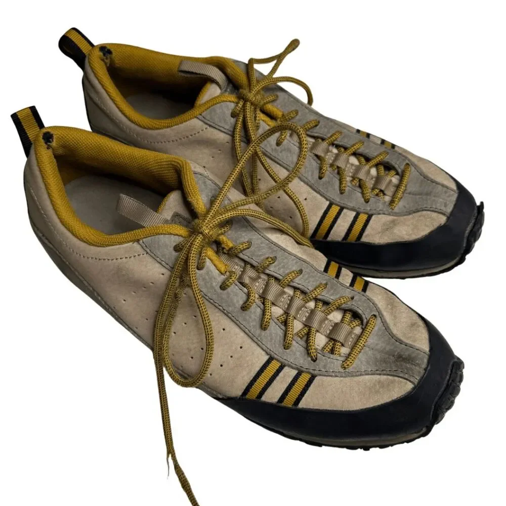 The North Face Men's Vibram Suede Low Top Sneaker Shoes Multicolor Size 8.5‎